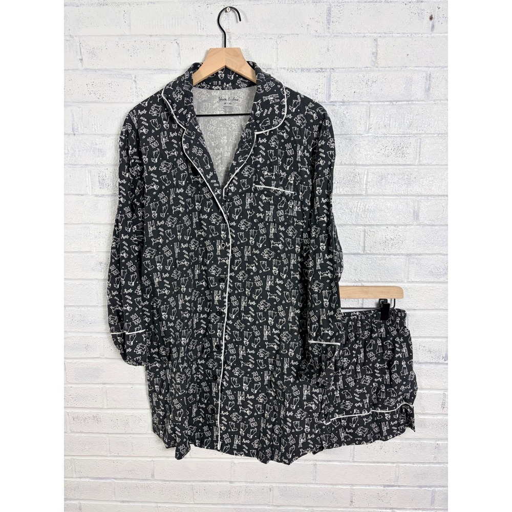 Yarn & Sea Pajama Set Womens M Black White Doodle Dog Print Cotton Shirt Shorts